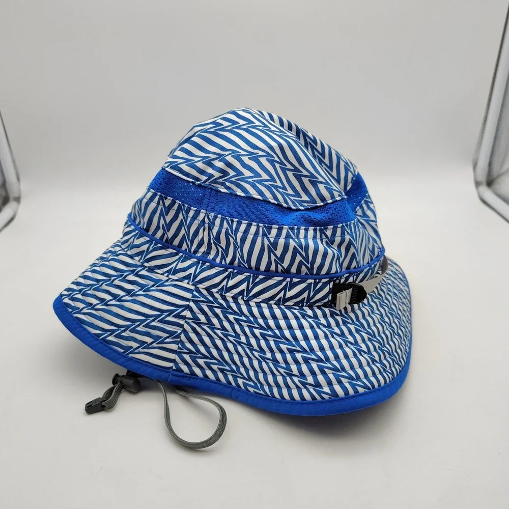 Sunday Afternoons Sun Hat Kids Medium Blue White Adjustable Bucket Hat